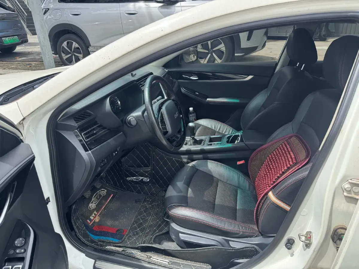 2018 HaiMa Family F5 1.6L 125HP L4 6AT,autocango,china used car exporter,china ev exporter,chinese used car exporter,chinese used ev exporter