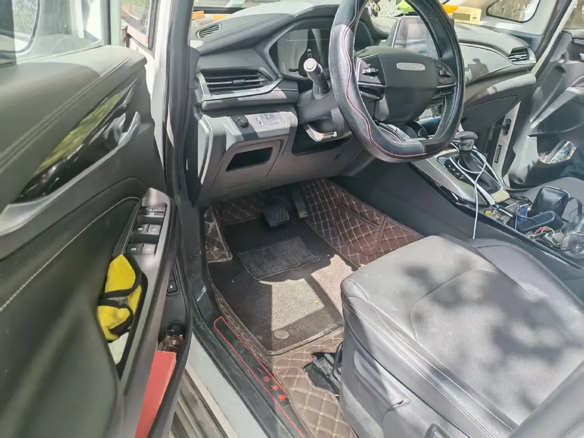 2021 MAXUS G50 1.5T 169HP L4 7DCT,autocango,china used car exporter,china ev exporter,chinese used car exporter,chinese used ev exporter