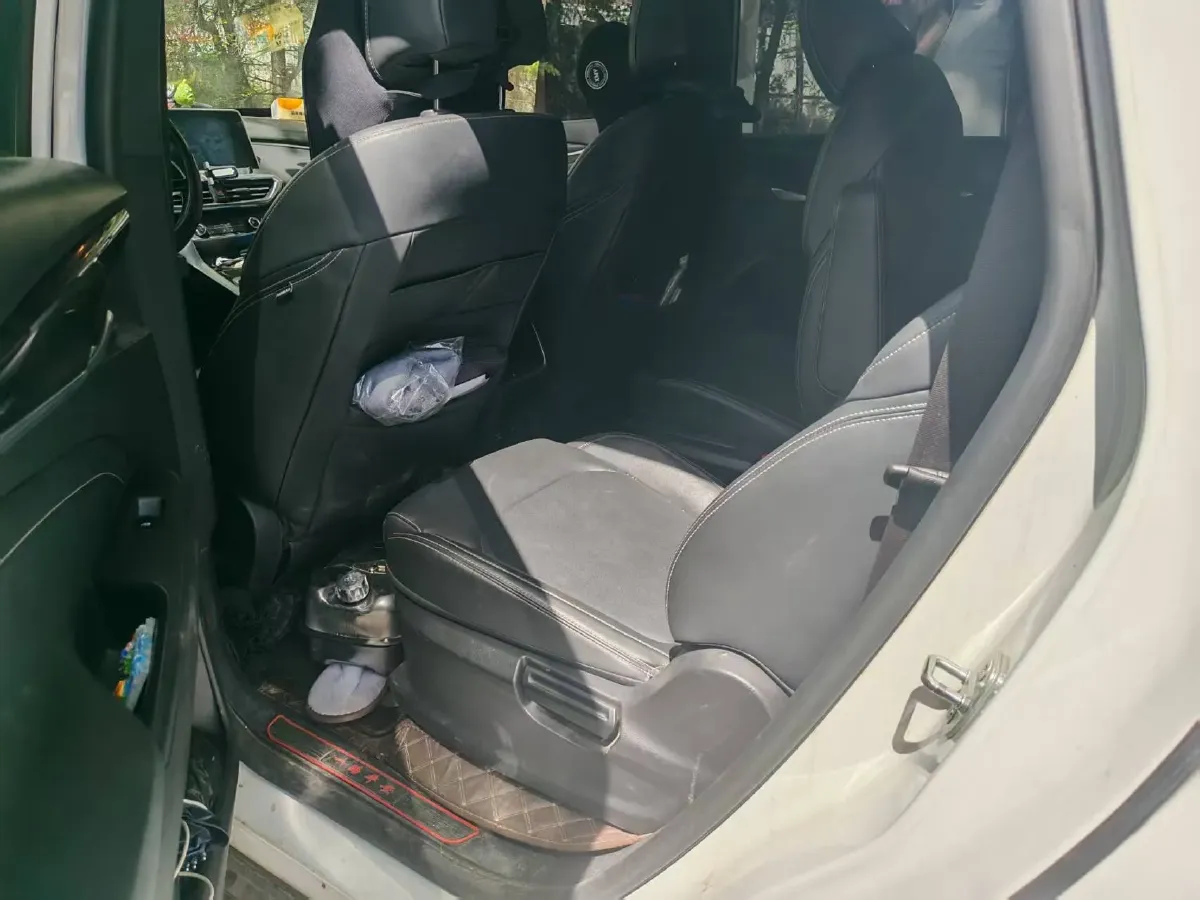 2021 MAXUS G50 1.5T 169HP L4 7DCT,autocango,china used car exporter,china ev exporter,chinese used car exporter,chinese used ev exporter