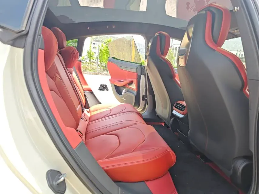 2024 MI SU7 BEV 94.3KWH,autocango,china used car exporter,china ev exporter,chinese used car exporter,chinese used ev exporter