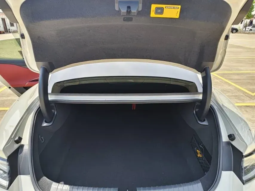 2024 MI SU7 BEV 94.3KWH,autocango,china used car exporter,china ev exporter,chinese used car exporter,chinese used ev exporter