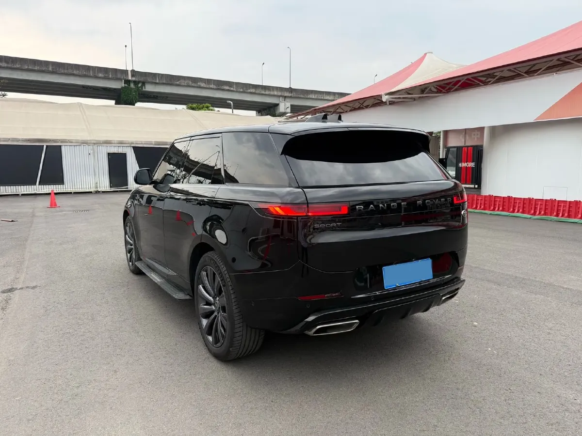 2024 Land Rover Range Rover Sport 3.0T 400HP L6 8AT,autocango,china used car exporter,china ev exporter,chinese used car exporter,chinese used ev exporter