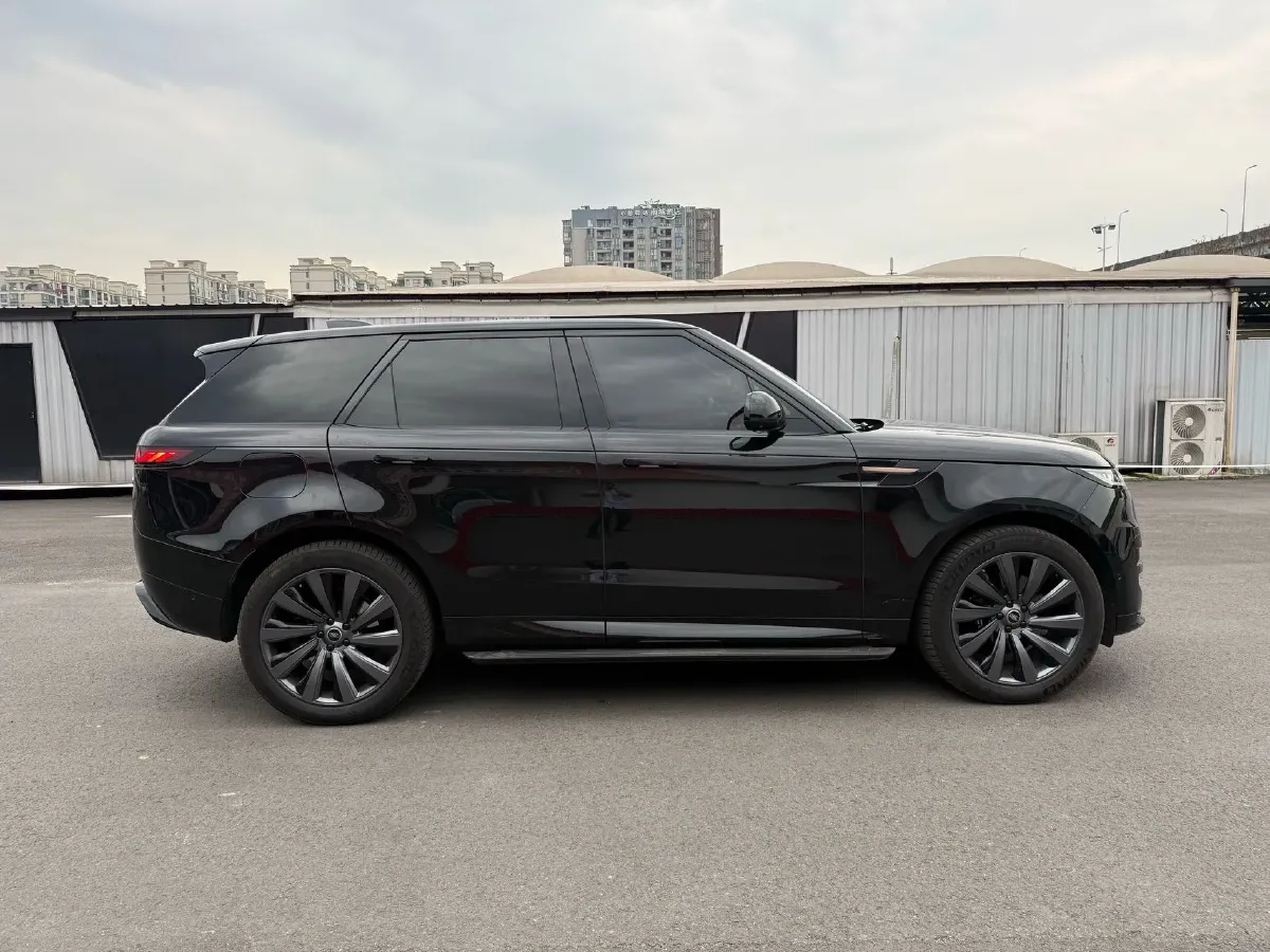 2024 Land Rover Range Rover Sport 3.0T 400HP L6 8AT,autocango,china used car exporter,china ev exporter,chinese used car exporter,chinese used ev exporter