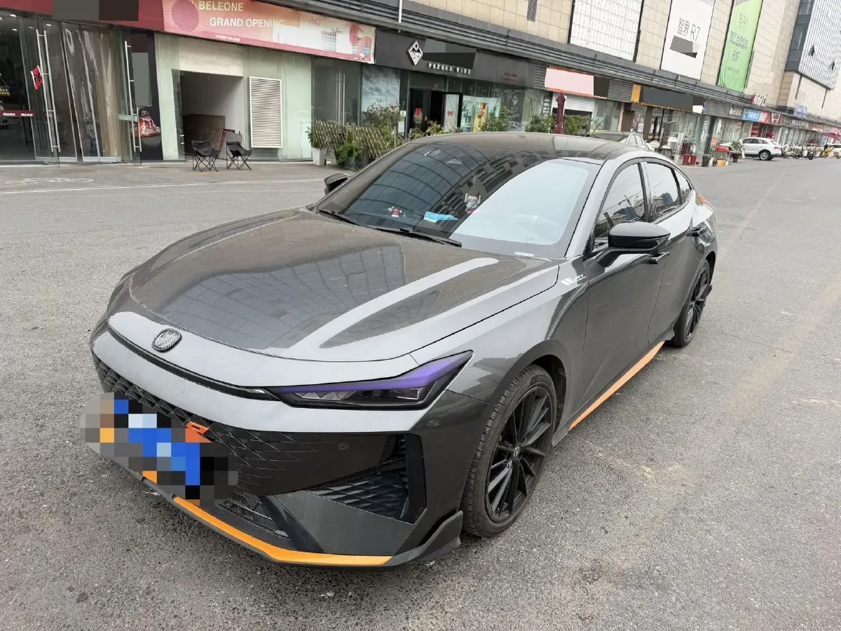 2024 ChangAn UNI-V 1.5T 188HP L4 7DCT,autocango,china used car exporter,china ev exporter,chinese used car exporter,chinese used ev exporter