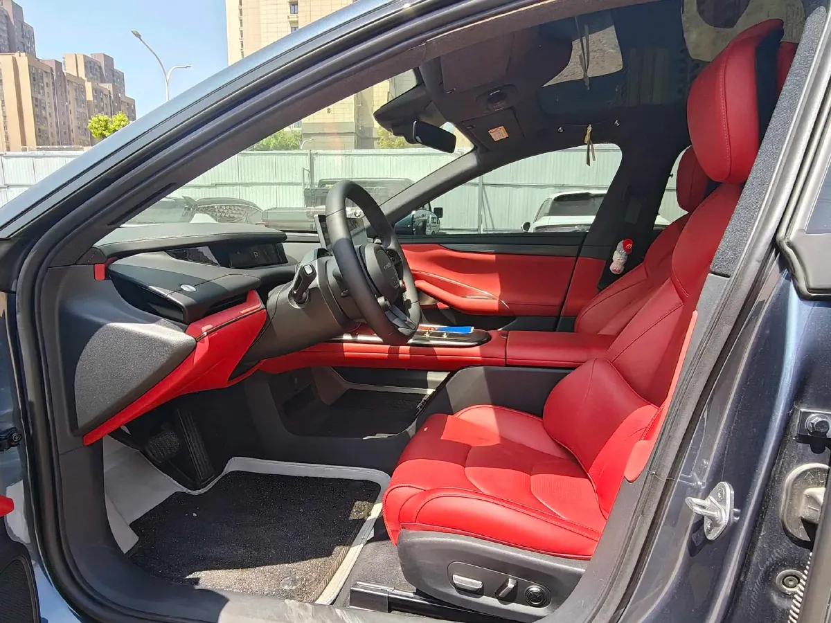 2024 MI SU7 BEV 73.6KWH,autocango,china used car exporter,china ev exporter,chinese used car exporter,chinese used ev exporter