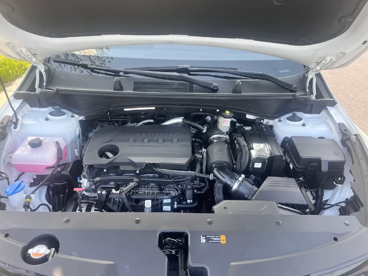 2023 Kia Sportage 2.0T 236HP L4 8AT,autocango,china used car exporter,china ev exporter,chinese used car exporter,chinese used ev exporter