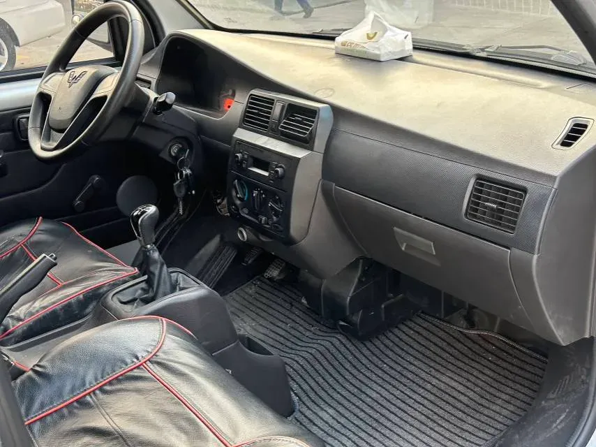 2020 WuLing RongGuang Mini Truck 1.5L 99HP L4 5MT,autocango,china used car exporter,china ev exporter,chinese used car exporter,chinese used ev exporter