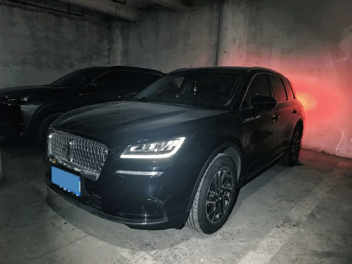 2022 Lincoln Corsair 2.0T 245HP L4 8AT,autocango,china used car exporter,china ev exporter,chinese used car exporter,chinese used ev exporter
