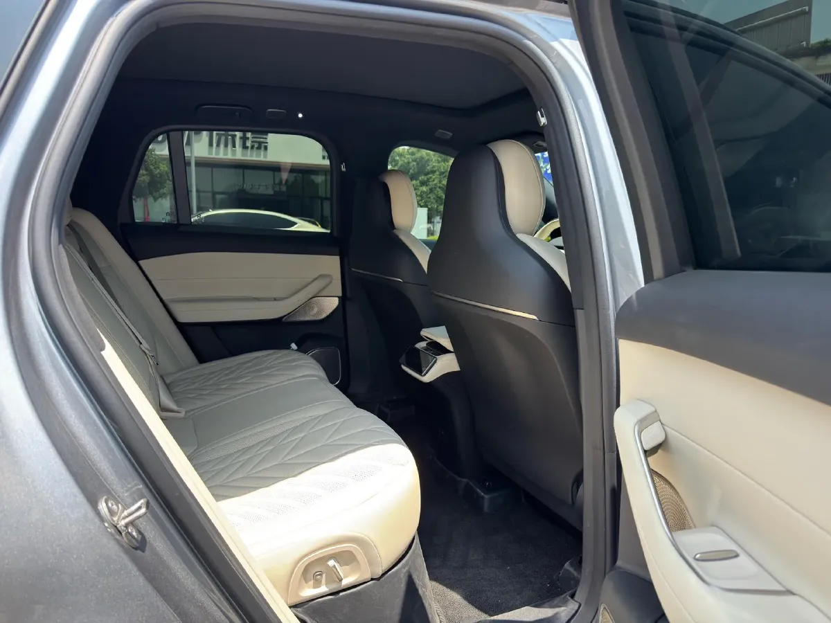 2025 NIO ES6 BEV,autocango,china used car exporter,china ev exporter,chinese used car exporter,chinese used ev exporter