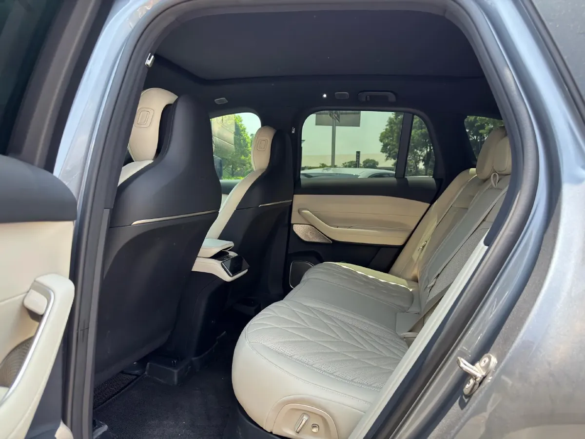 2025 NIO ES6 BEV,autocango,china used car exporter,china ev exporter,chinese used car exporter,chinese used ev exporter