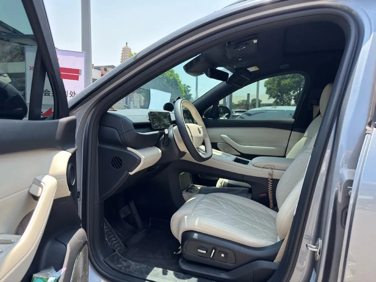 2025 NIO ES6 BEV,autocango,china used car exporter,china ev exporter,chinese used car exporter,chinese used ev exporter