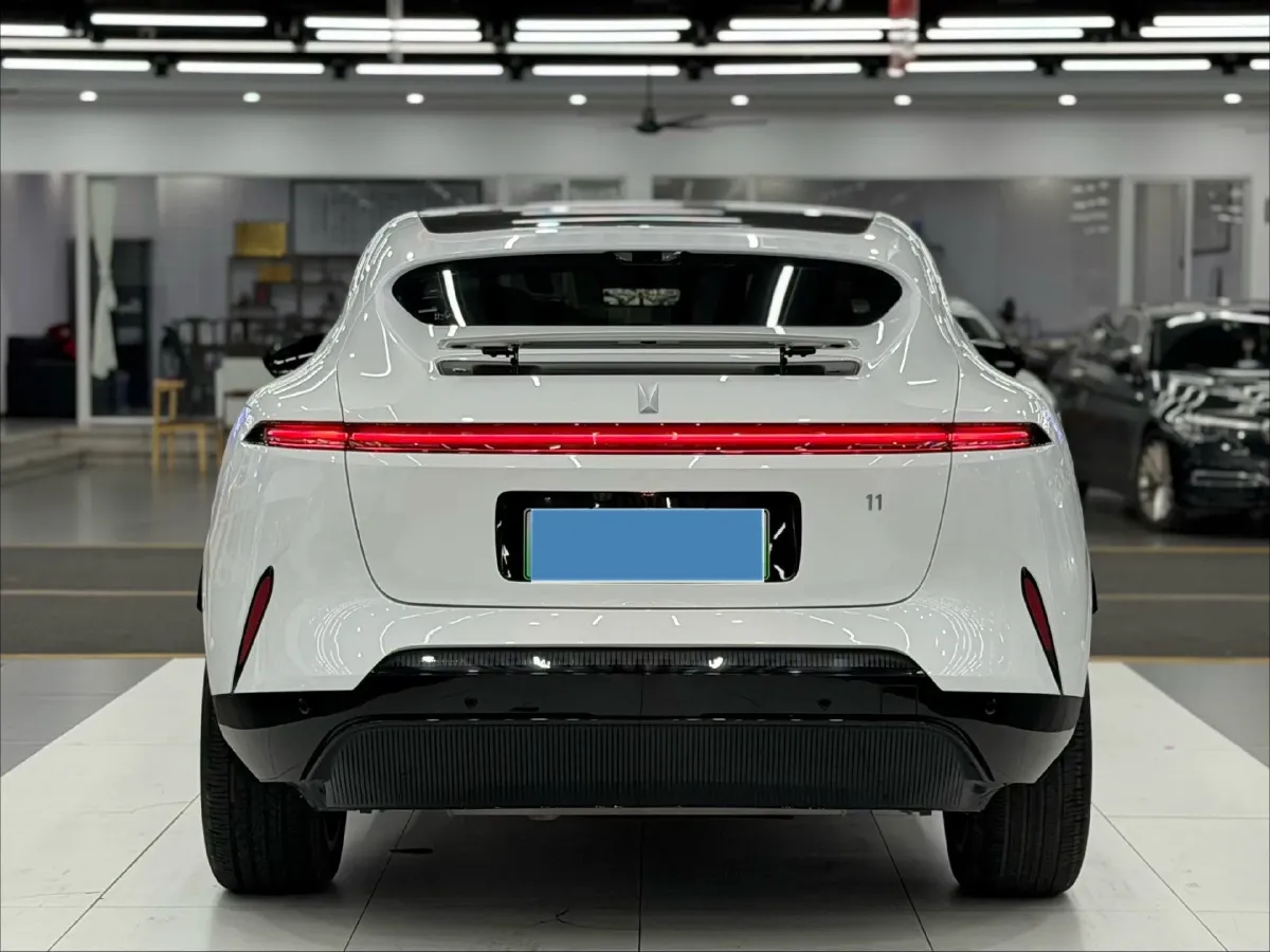 2025 Avatr 11 1.5T 156HP L4 REEV,autocango,china used car exporter,china ev exporter,chinese used car exporter,chinese used ev exporter