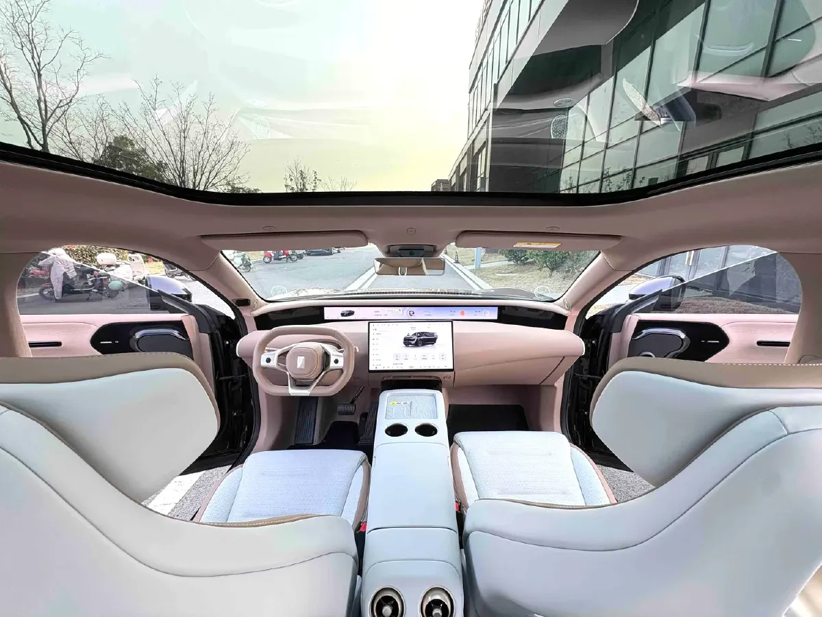 2024 Avatr 07 BEV 82.16KWH,autocango,china used car exporter,china ev exporter,chinese used car exporter,chinese used ev exporter