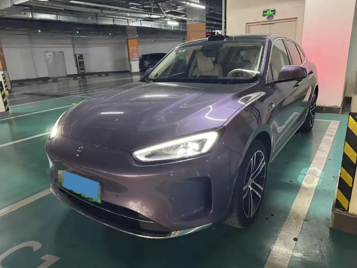 2025 AITO AITO M5 1.5T 152HP L4 REEV 42KWH,autocango,china used car exporter,china ev exporter,chinese used car exporter,chinese used ev exporter