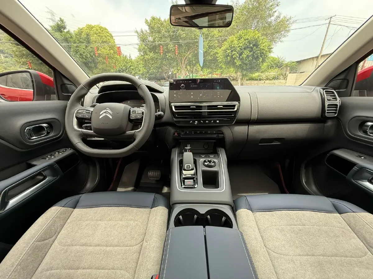 2022 Geely Monjaro 1.5T 150HP L3 3DHT Hybrid,autocango,china used car exporter,china ev exporter,chinese used car exporter,chinese used ev exporter