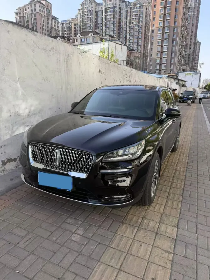 2021 Lincoln Corsair 2.0T 245HP L4 8AT,autocango,china used car exporter,china ev exporter,chinese used car exporter,chinese used ev exporter