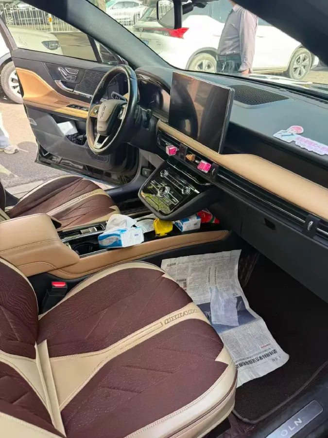 2021 Lincoln Corsair 2.0T 245HP L4 8AT,autocango,china used car exporter,china ev exporter,chinese used car exporter,chinese used ev exporter