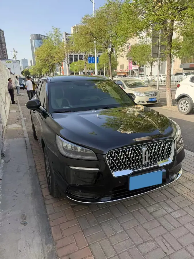 2021 Lincoln Corsair 2.0T 245HP L4 8AT,autocango,china used car exporter,china ev exporter,chinese used car exporter,chinese used ev exporter