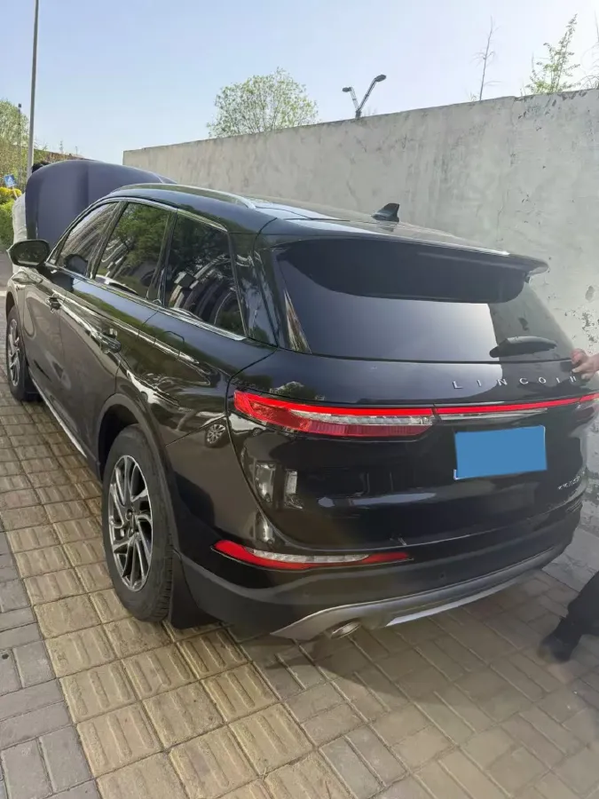 2021 Lincoln Corsair 2.0T 245HP L4 8AT,autocango,china used car exporter,china ev exporter,chinese used car exporter,chinese used ev exporter