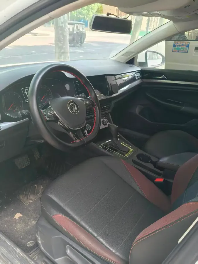 2021 Volkswagen Bora 1.5L 113HP L4 6AT,autocango,china used car exporter,china ev exporter,chinese used car exporter,chinese used ev exporter