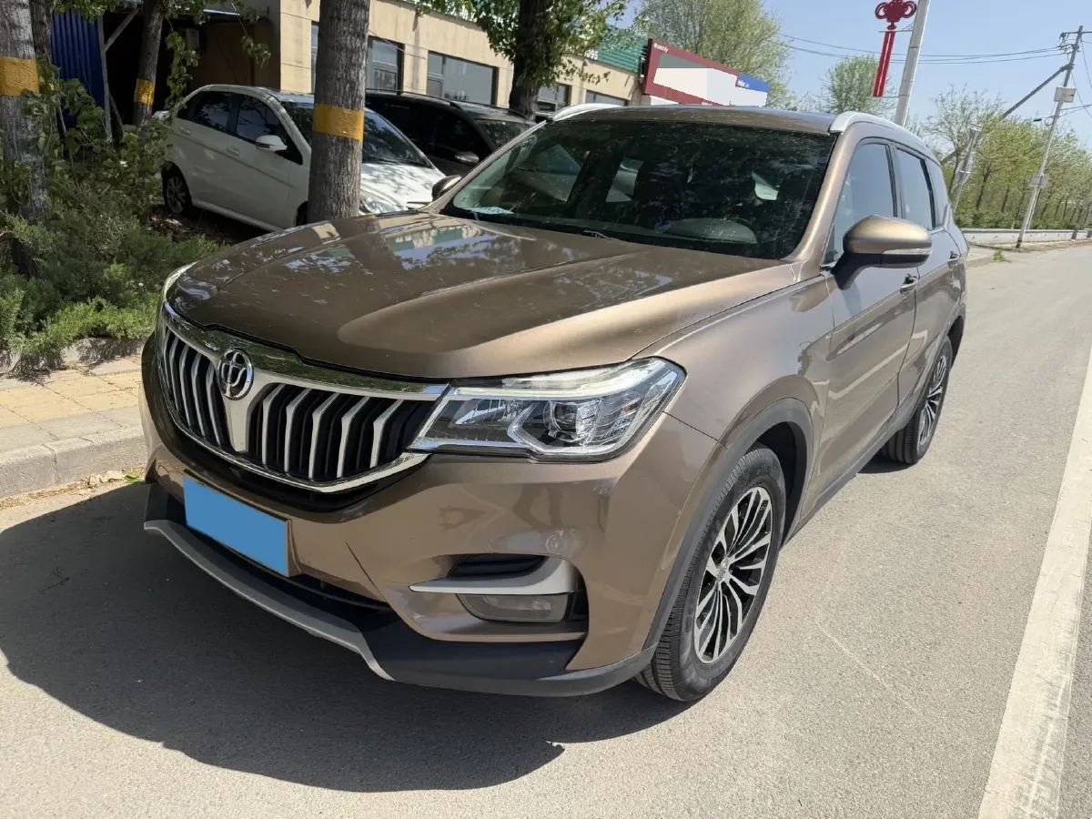 2018 Brilliance Auto V6 1.5T 150HP L4 7DCT,autocango,china used car exporter,china ev exporter,chinese used car exporter,chinese used ev exporter