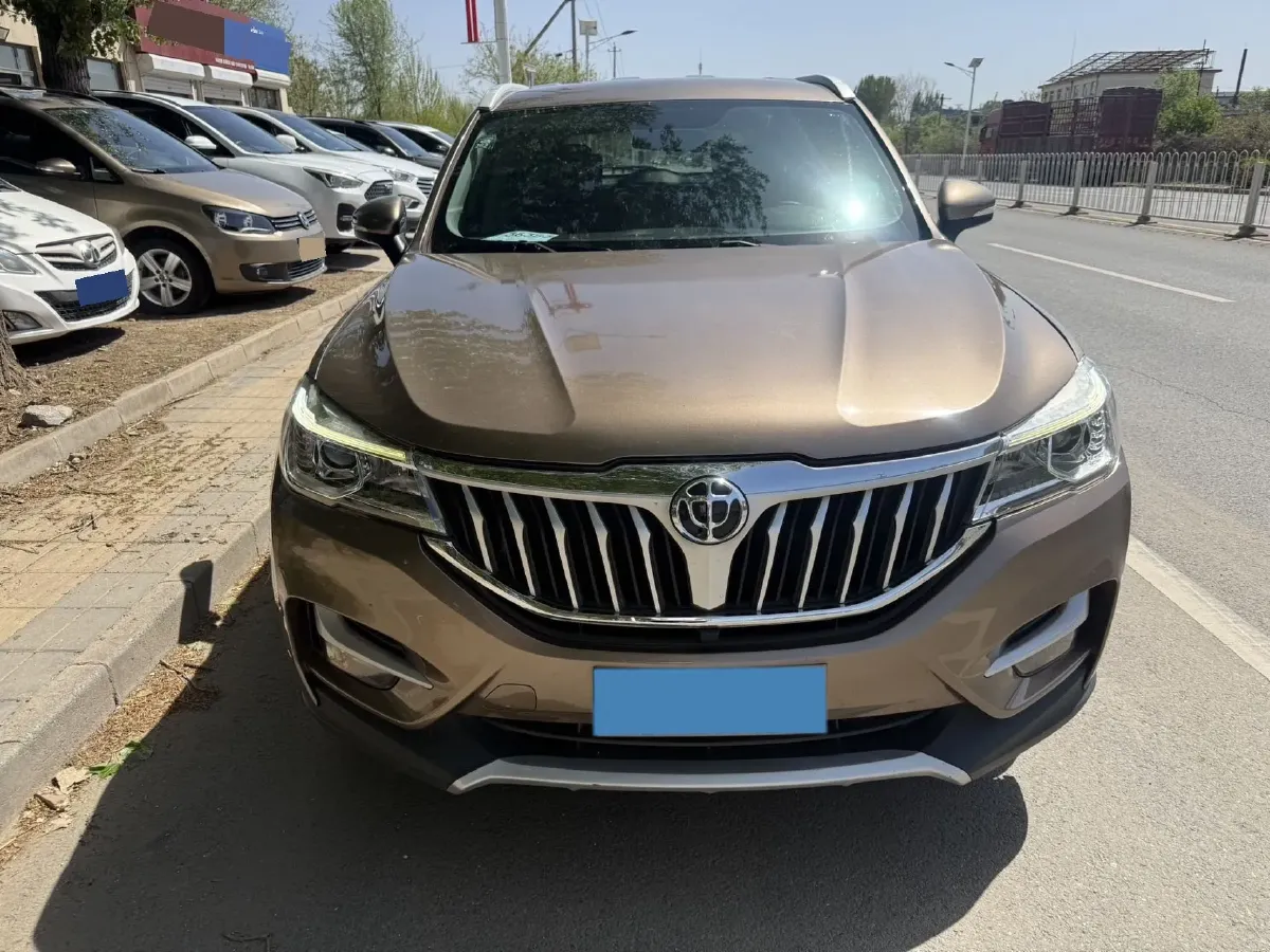 2018 Brilliance Auto V6 1.5T 150HP L4 7DCT,autocango,china used car exporter,china ev exporter,chinese used car exporter,chinese used ev exporter
