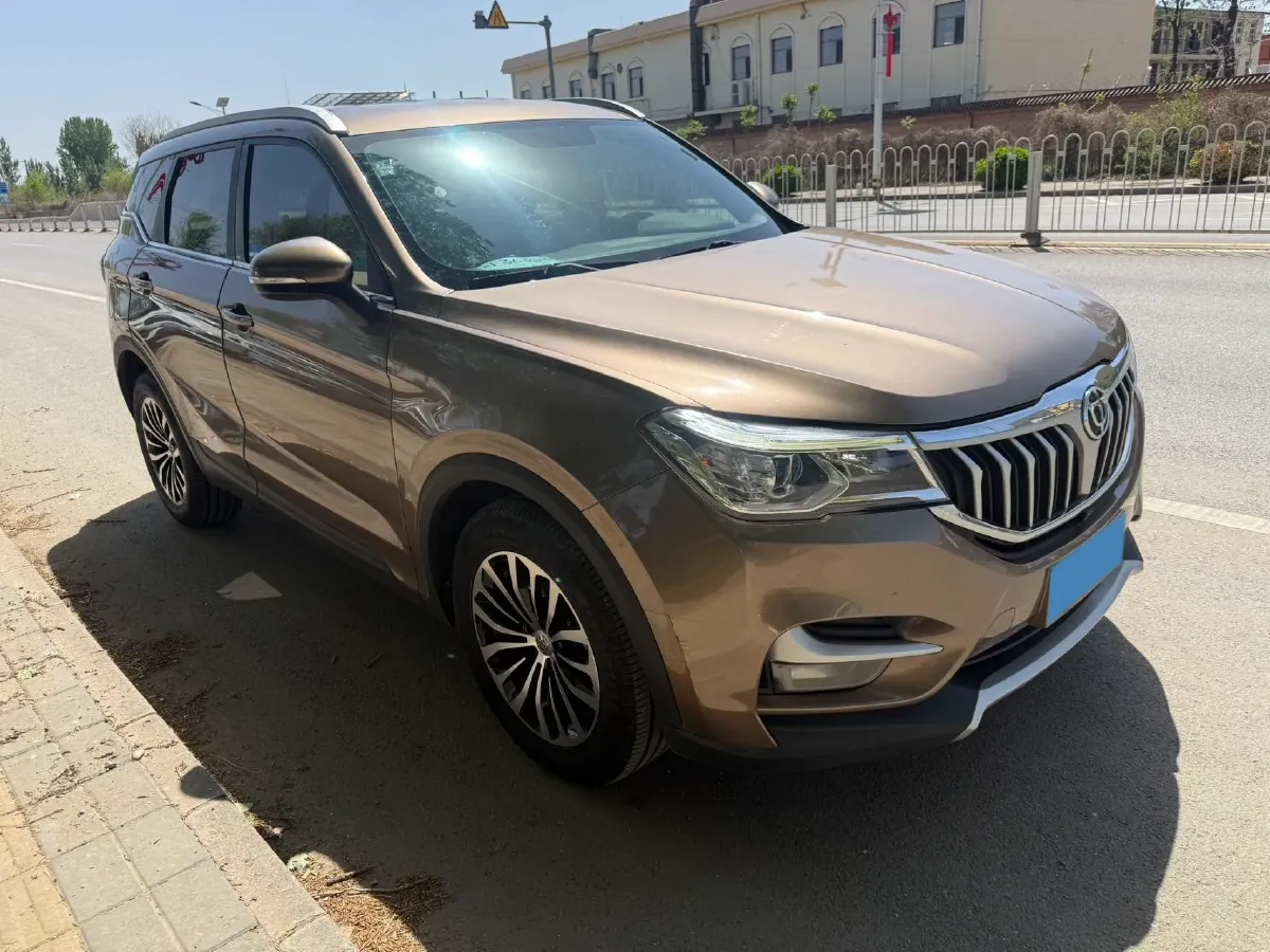 2018 Brilliance Auto V6 1.5T 150HP L4 7DCT,autocango,china used car exporter,china ev exporter,chinese used car exporter,chinese used ev exporter