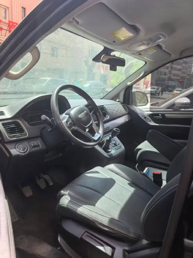 2023 MAXUS G10 2.0T 163HP L4 6MT,autocango,china used car exporter,china ev exporter,chinese used car exporter,chinese used ev exporter