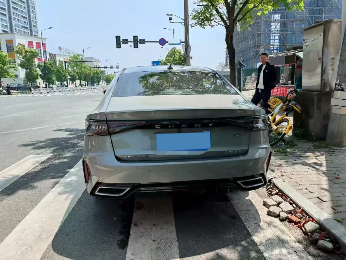 2022 Chery Arrizo 8 1.6T 197HP L4 7DCT,autocango,china used car exporter,china ev exporter,chinese used car exporter,chinese used ev exporter