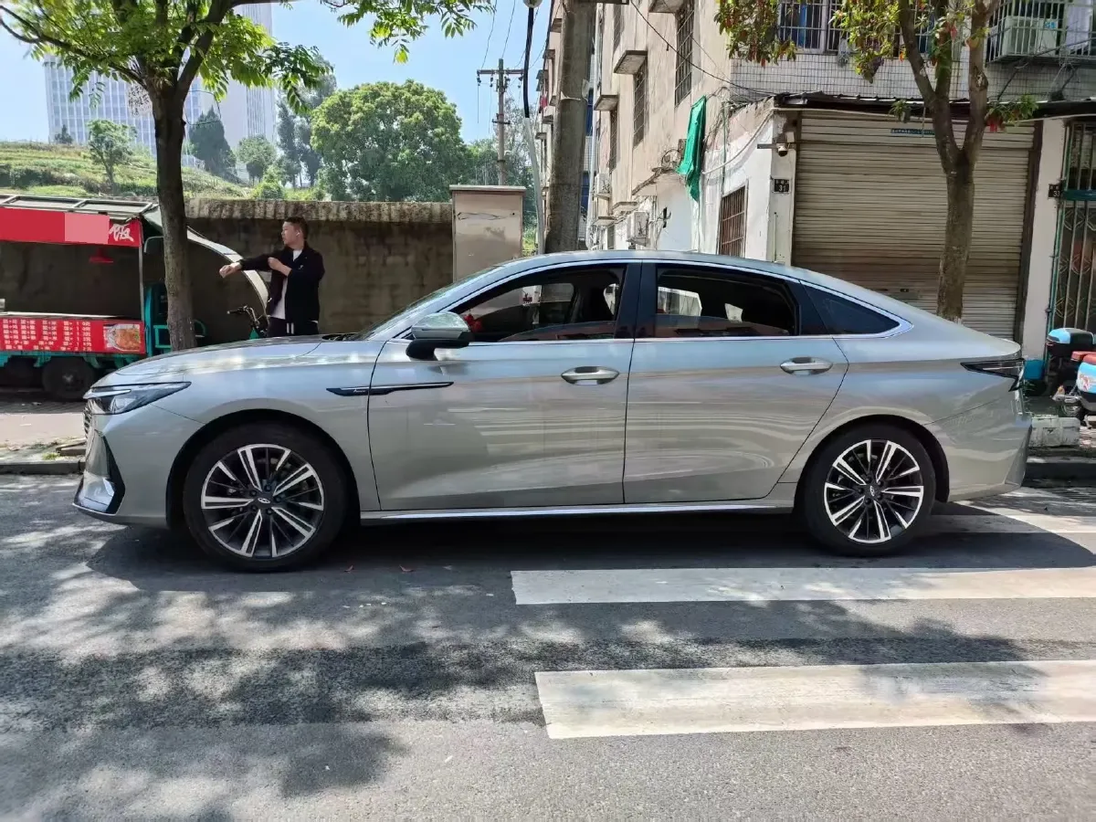 2022 Chery Arrizo 8 1.6T 197HP L4 7DCT,autocango,china used car exporter,china ev exporter,chinese used car exporter,chinese used ev exporter