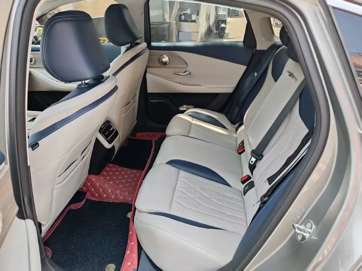 2022 Chery Arrizo 8 1.6T 197HP L4 7DCT,autocango,china used car exporter,china ev exporter,chinese used car exporter,chinese used ev exporter