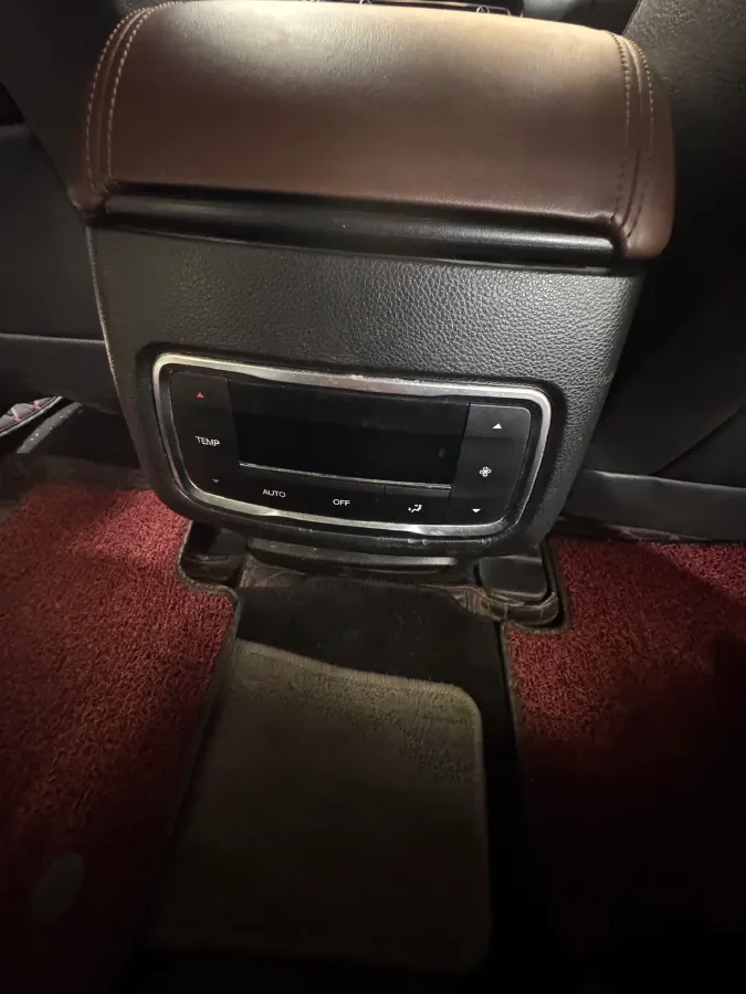 2017 GAC Trumpchi GS8 2.0T 201HP L4 6AT,autocango,china used car exporter,china ev exporter,chinese used car exporter,chinese used ev exporter