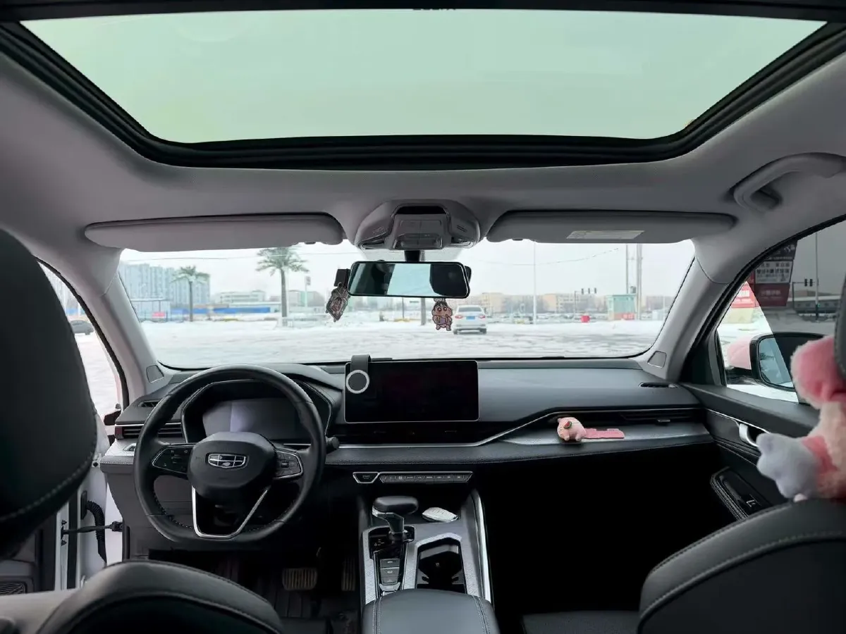 2021 Geely Preface 2.0T 190HP L4 7DCT,autocango,china used car exporter,china ev exporter,chinese used car exporter,chinese used ev exporter