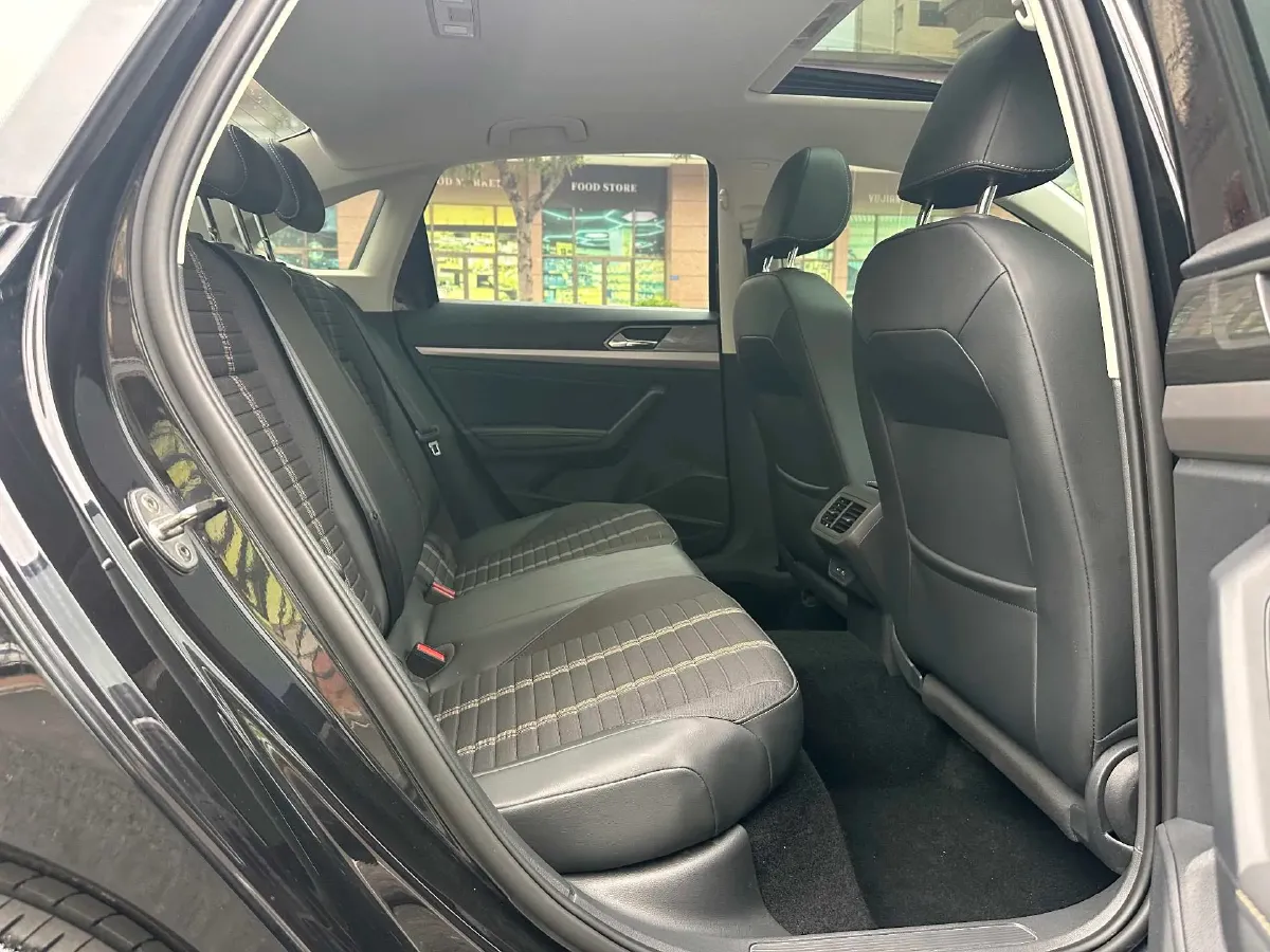 2021 Volkswagen Lavida 1.4T 150HP L4 7DCT,autocango,china used car exporter,china ev exporter,chinese used car exporter,chinese used ev exporter