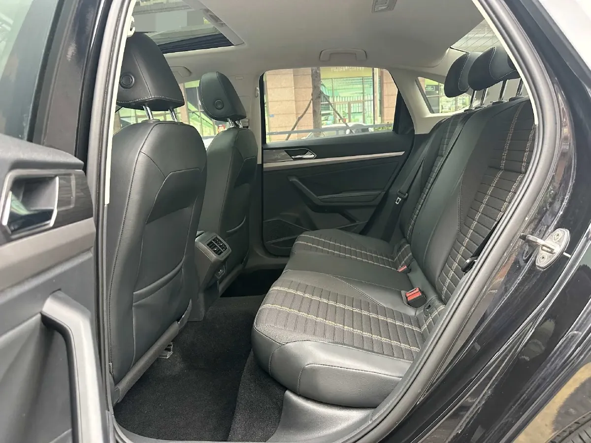 2021 Volkswagen Lavida 1.4T 150HP L4 7DCT,autocango,china used car exporter,china ev exporter,chinese used car exporter,chinese used ev exporter