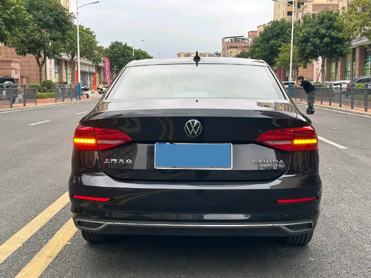 2021 Volkswagen Lavida 1.4T 150HP L4 7DCT,autocango,china used car exporter,china ev exporter,chinese used car exporter,chinese used ev exporter