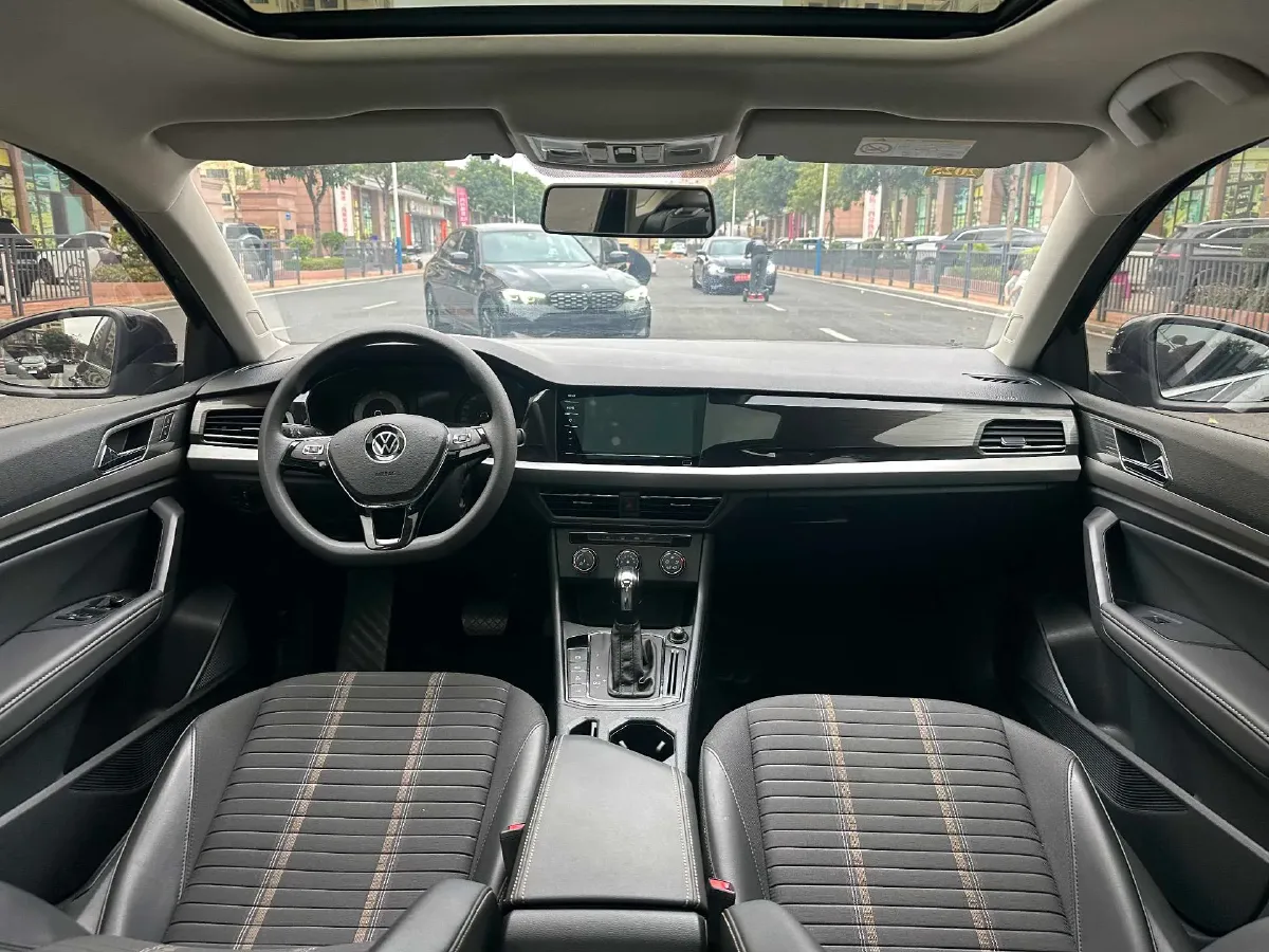 2021 Volkswagen Lavida 1.4T 150HP L4 7DCT,autocango,china used car exporter,china ev exporter,chinese used car exporter,chinese used ev exporter