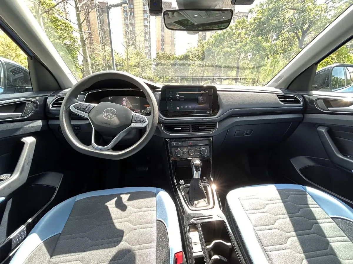 2025 Volkswagen Tharu 1.5T 160HP L4 7DCT,autocango,china used car exporter,china ev exporter,chinese used car exporter,chinese used ev exporter