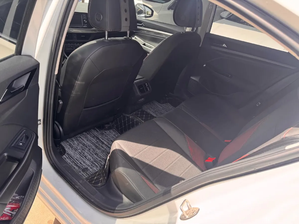 2020 Volkswagen Bora 1.5L 113HP L4 6AT,autocango,china used car exporter,china ev exporter,chinese used car exporter,chinese used ev exporter