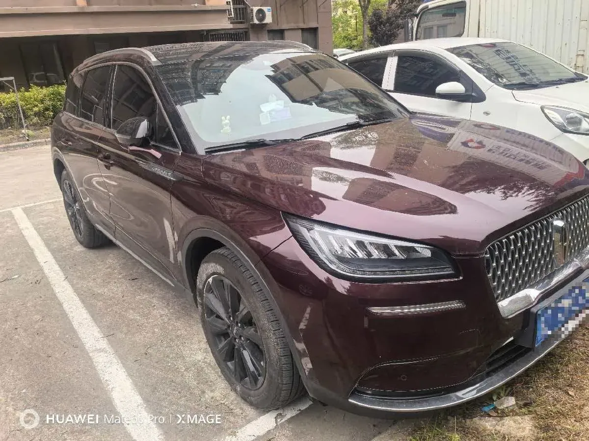 2022 Lincoln Corsair 2.0T 245HP L4 8AT,autocango,china used car exporter,china ev exporter,chinese used car exporter,chinese used ev exporter
