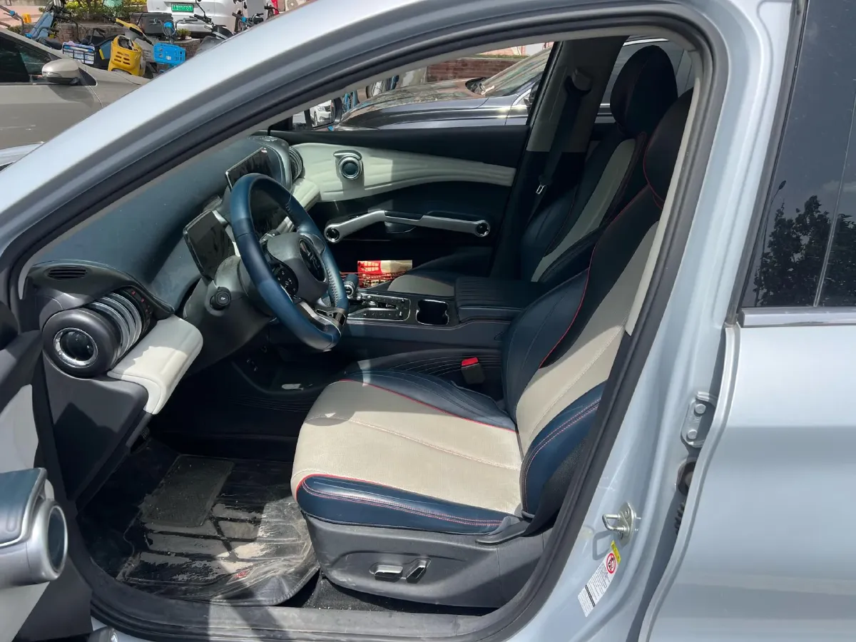 2022 Foton Grand General G7 2.0T 238HP L4 8AT,autocango,china used car exporter,china ev exporter,chinese used car exporter,chinese used ev exporter