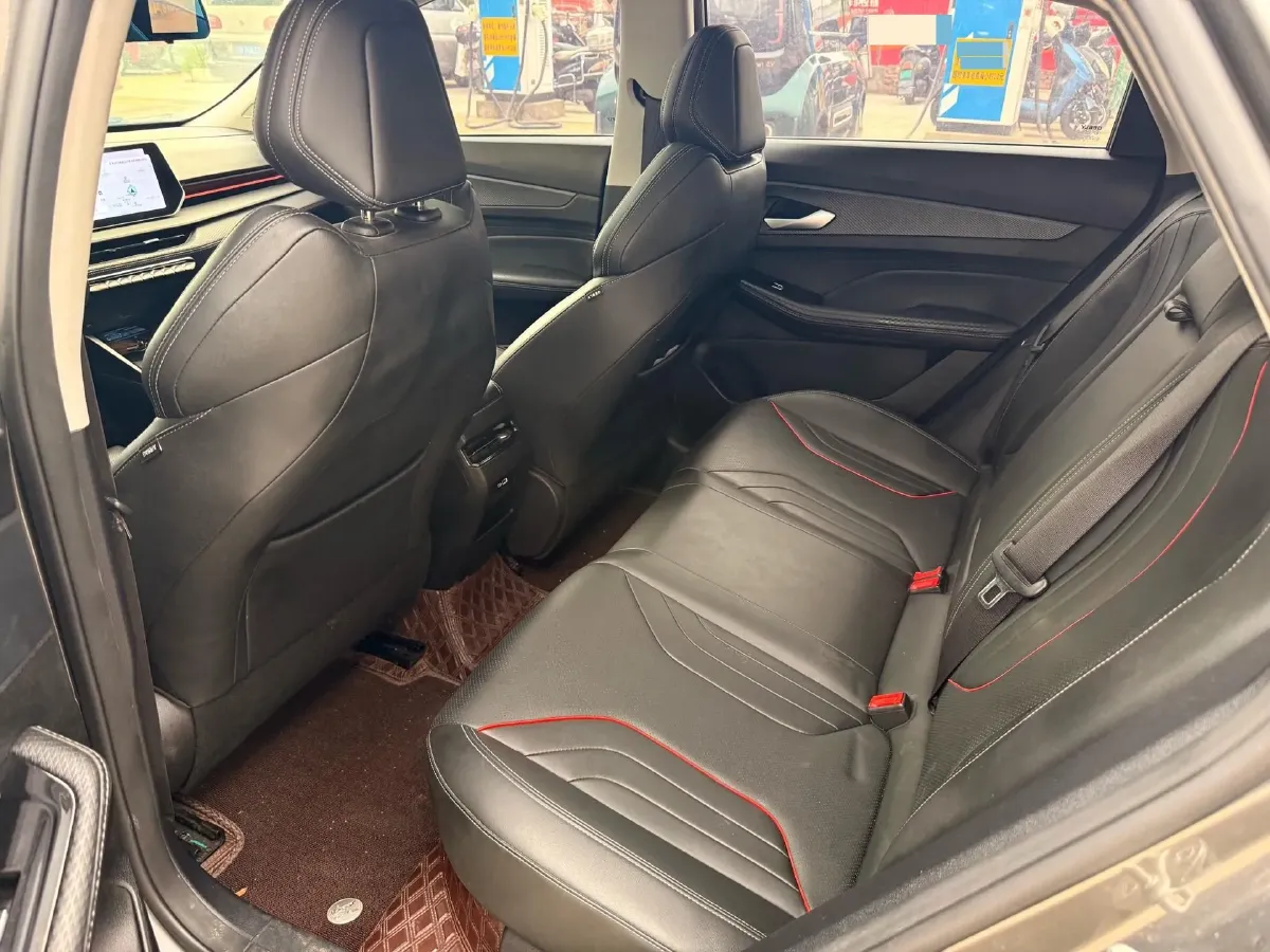 2022 Geely Binray 1.5T 181HP L4 7DCT,autocango,china used car exporter,china ev exporter,chinese used car exporter,chinese used ev exporter