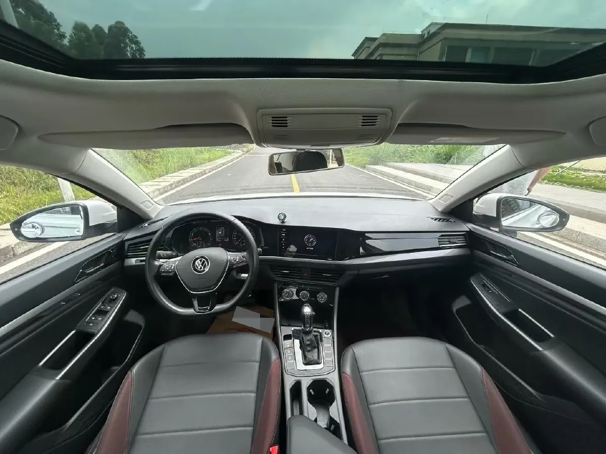 2021 Volkswagen Bora 1.5L 113HP L4 6AT,autocango,china used car exporter,china ev exporter,chinese used car exporter,chinese used ev exporter