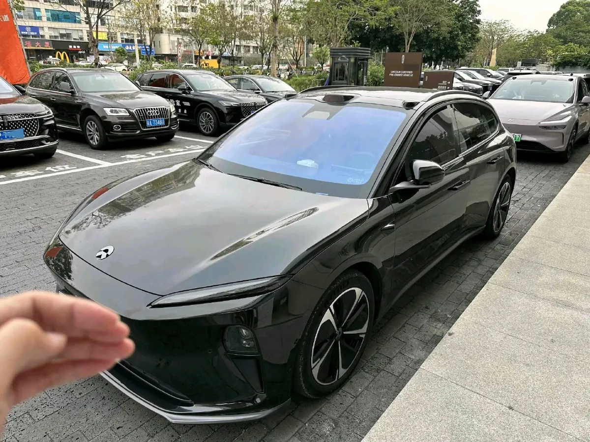 2023 NIO ET5T BEV 75KWH,autocango,china used car exporter,china ev exporter,chinese used car exporter,chinese used ev exporter