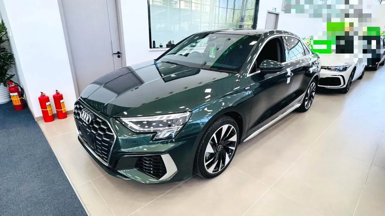 2022 Audi A3 1.4T 150HP L4 7DCT,autocango,china used car exporter,china ev exporter,chinese used car exporter,chinese used ev exporter