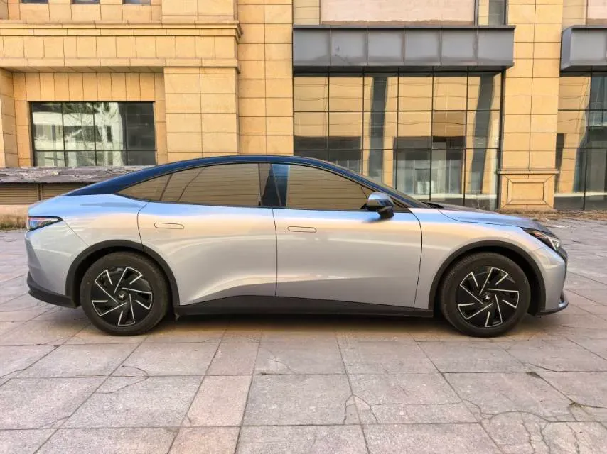 2025 ARCFOX αS5 BEV,autocango,china used car exporter,china ev exporter,chinese used car exporter,chinese used ev exporter