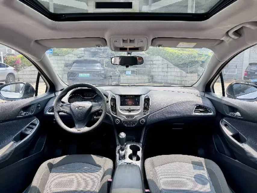 2018 Chevrolet Cruze 1.5L 114HP L4 6AT,autocango,china used car exporter,china ev exporter,chinese used car exporter,chinese used ev exporter