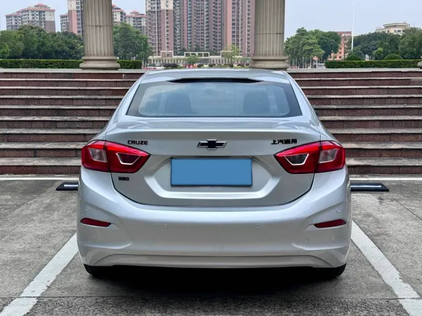 2018 Chevrolet Cruze 1.5L 114HP L4 6AT,autocango,china used car exporter,china ev exporter,chinese used car exporter,chinese used ev exporter