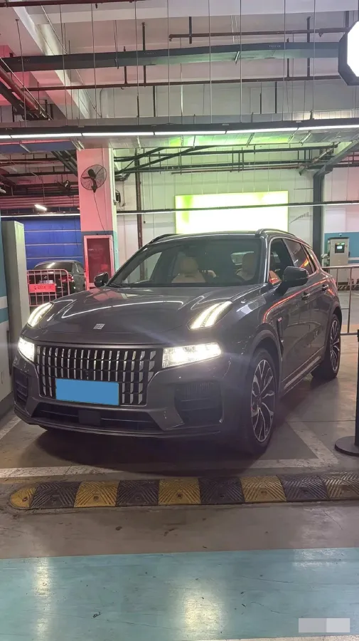 2023 LYNK&CO 09 EM-P 2.0T 254HP L4 3DHT PHEV 40.1KWH,autocango,china used car exporter,china ev exporter,chinese used car exporter,chinese used ev exporter