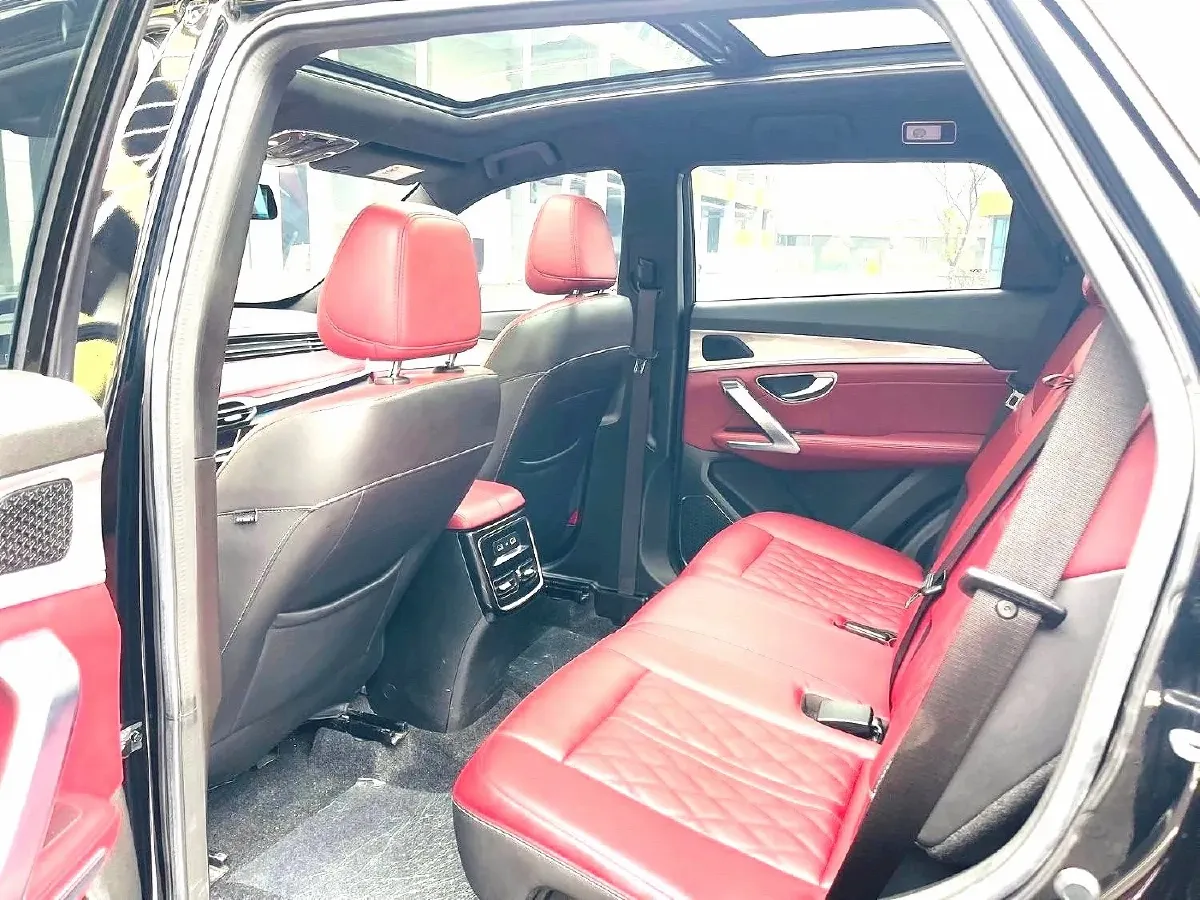 2023 Jetour X70 Plus 1.5T 156HP L4 6DCT,autocango,china used car exporter,china ev exporter,chinese used car exporter,chinese used ev exporter